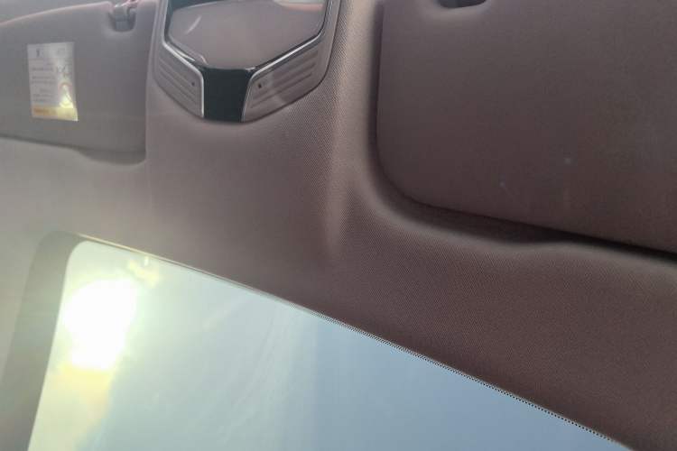 Used Geely Auto Emgrand S 2021 1.4T CVT Prestige Edition Headliner