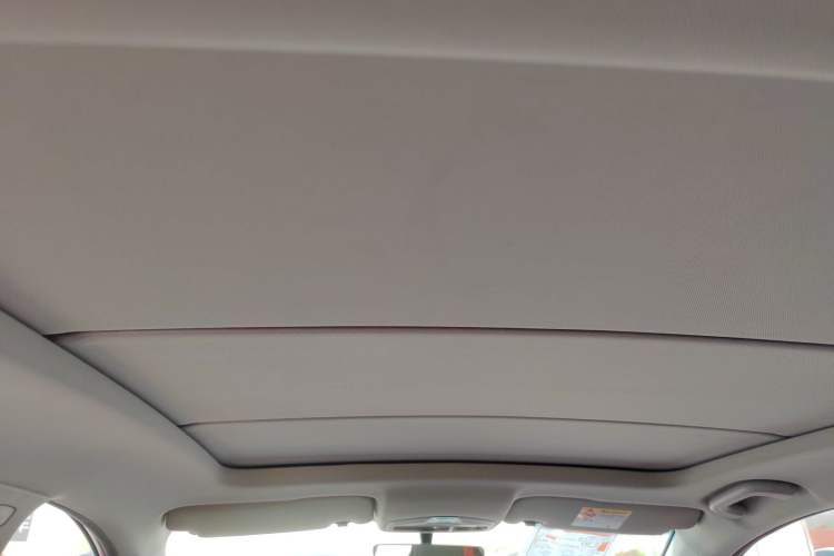 Used Geely Auto Emgrand S 2021 1.4T CVT Prestige Edition Headliner