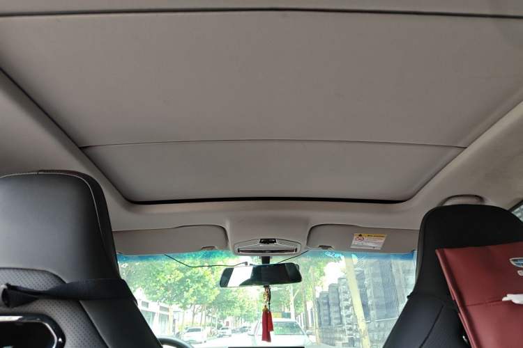 Used Geely Auto Emgrand S 2021 1.4T CVT Luxury Version Headliner