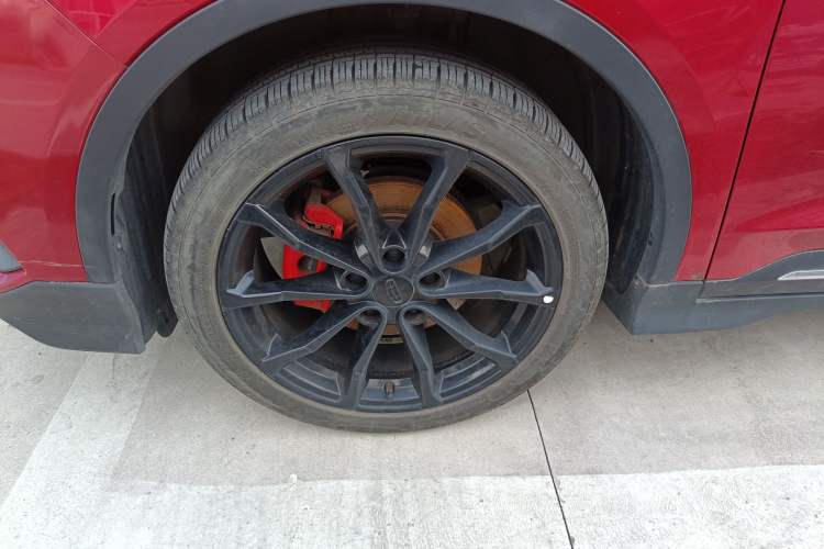 Used Geely Auto Emgrand S 2021 1.4T CVT Prestige Edition Left Front Wheel Hub