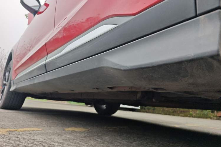 Used Geely Auto Emgrand S 2021 1.4T CVT Prestige Edition Left Side Sill