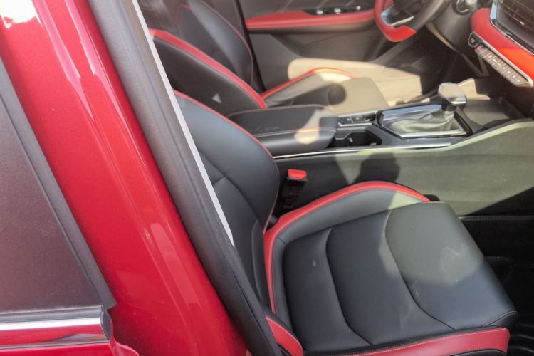 Used Geely Auto Emgrand S 2021 1.4T CVT Prestige Edition Right Front Seat