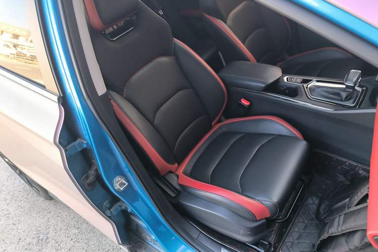 Used Geely Auto Emgrand S 2021 1.4T CVT Prestige Edition Right Front Seat
