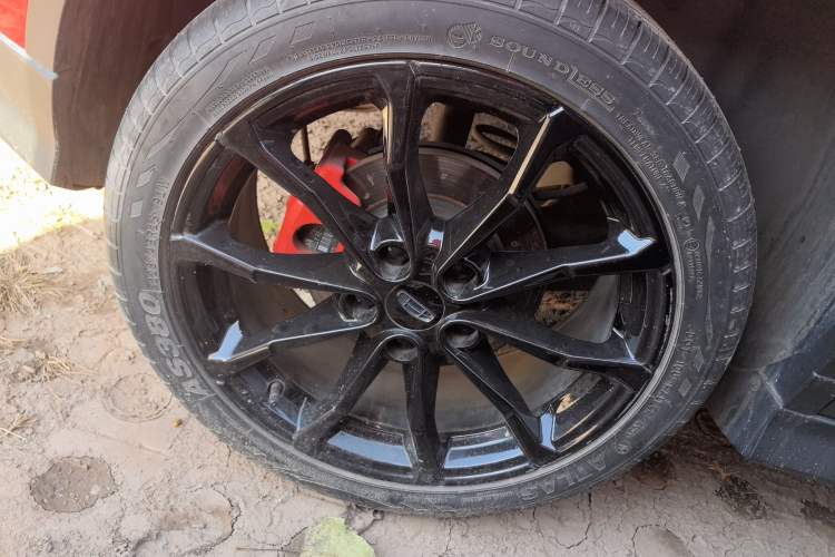 Used Geely Auto Emgrand S 2021 1.4T CVT Prestige Edition Right Rear Wheel Hub