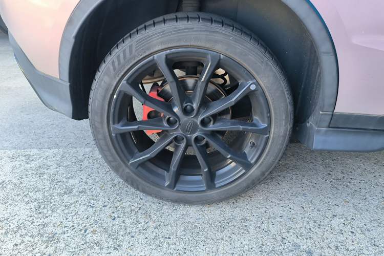 Used Geely Auto Emgrand S 2021 1.4T CVT Prestige Edition Right Rear Wheel Hub