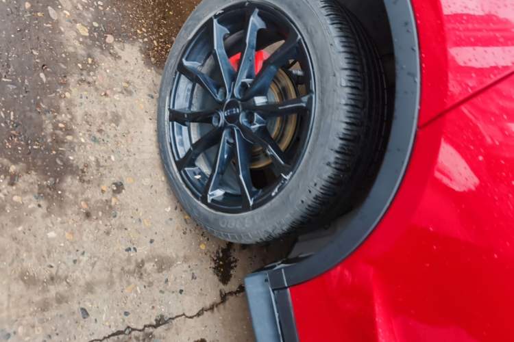 Used Geely Auto Emgrand S 2021 1.4T CVT Prestige Edition Right Rear Wheel Hub