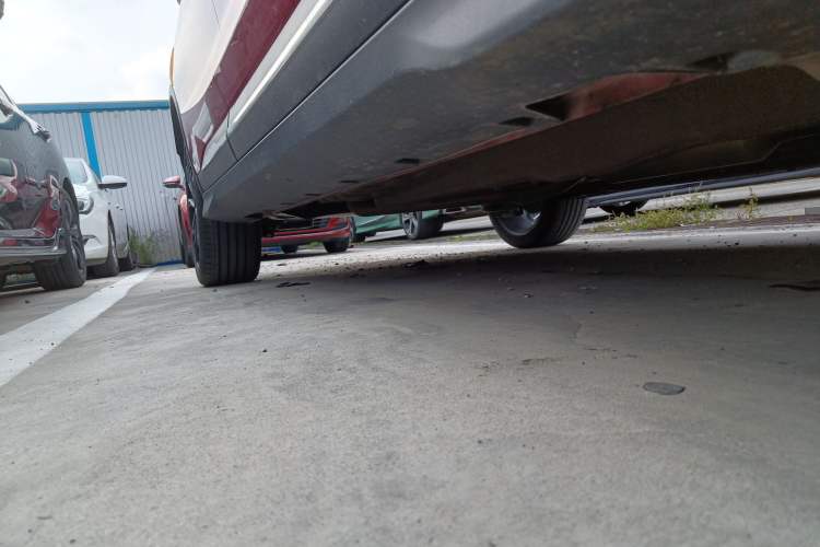 Used Geely Auto Emgrand S 2021 1.4T CVT Prestige Edition Right Side Sill