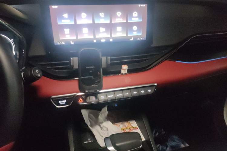 Used Geely Auto Emgrand S 2021 1.4T CVT Prestige Edition Audio And AC Panel