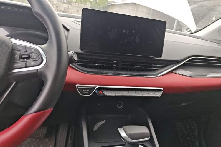 Used Geely Auto Emgrand S 2021 1.4T CVT Flagship Edition Audio And AC Panel