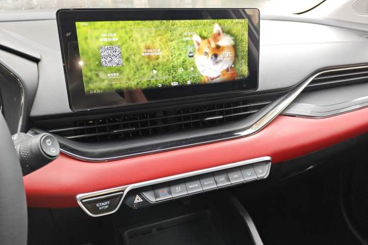 Used Geely Auto Emgrand S 2021 1.4T CVT Luxury Version Audio And AC Panel