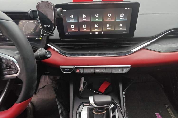 Used Geely Auto Emgrand S 2021 1.4T CVT Luxury Version Audio And AC Panel