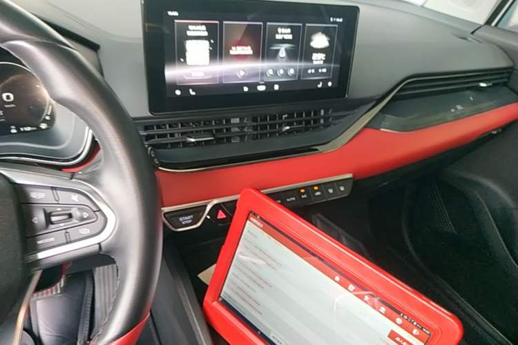 Used Geely Auto Emgrand S 2021 1.4T CVT Prestige Edition Audio And AC Panel