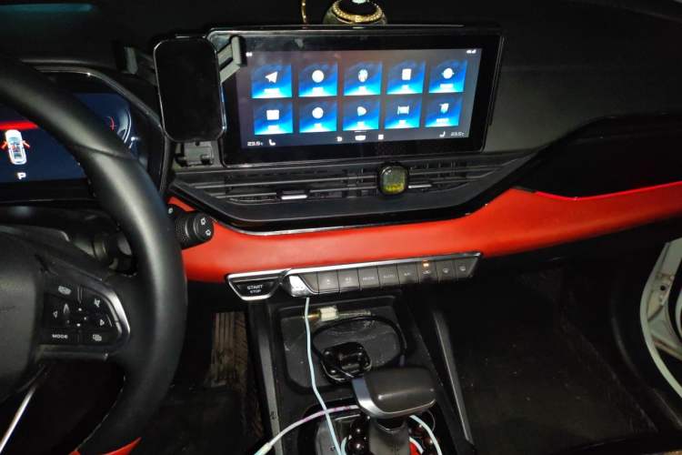 Used Geely Auto Emgrand S 2021 1.4T CVT Flagship Edition Audio And AC Panel