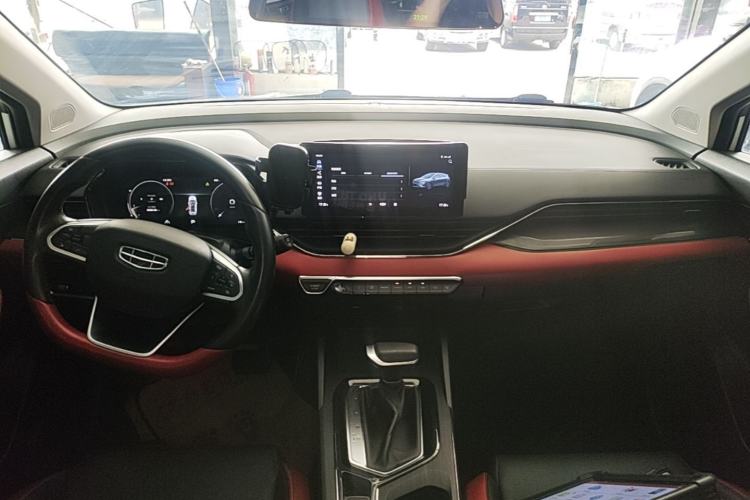 Used Geely Auto Emgrand S 2021 1.4T CVT Luxury Version Center Console