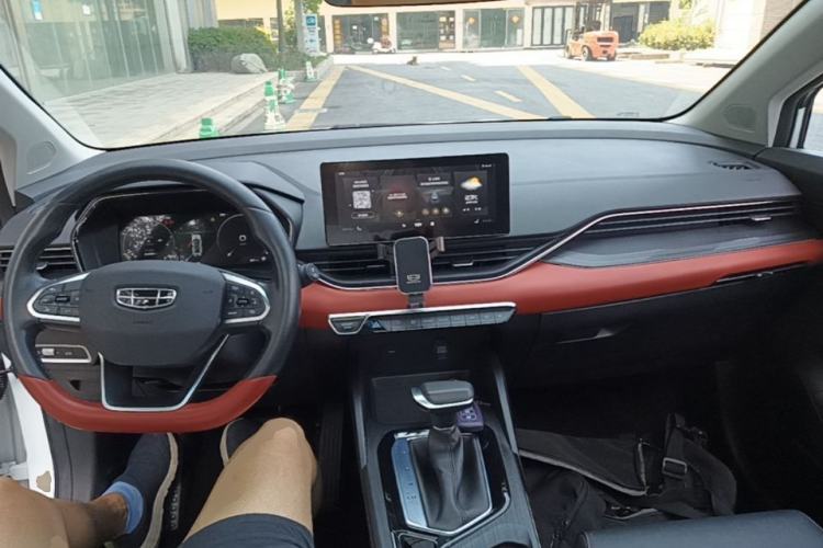 Used Geely Auto Emgrand S 2021 1.4T CVT Prestige Edition Center Console