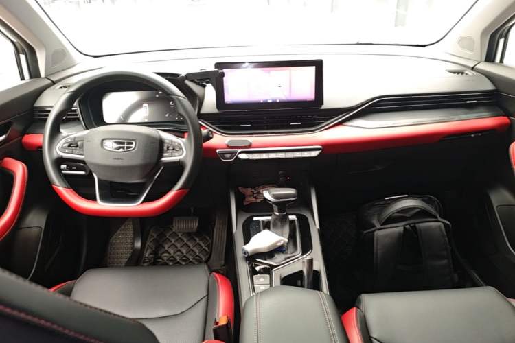 Used Geely Auto Emgrand S 2021 1.4T CVT Luxury Version Center Console
