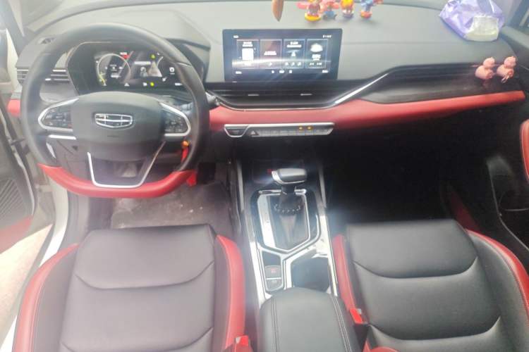Used Geely Auto Emgrand S 2021 1.4T CVT Luxury Version Center Console