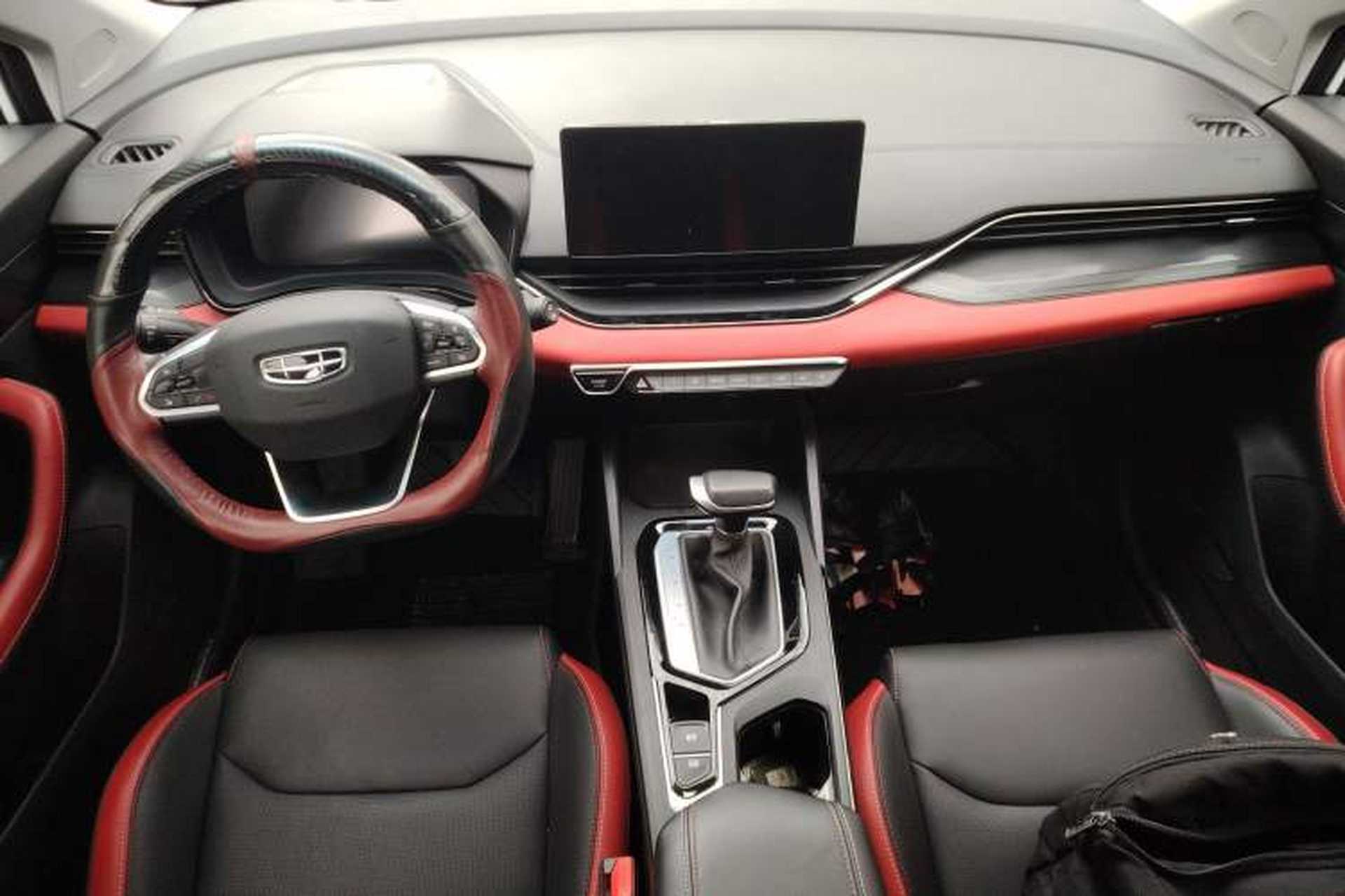 Used Geely Auto Emgrand S 2021 1.4T CVT Luxury Version Center Console