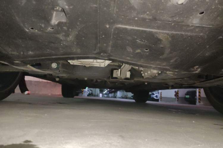 Used Geely Auto Emgrand S 2021 1.4T CVT Prestige Edition Chassis Front