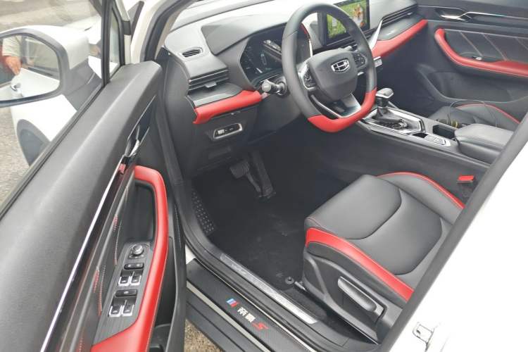 Used Geely Auto Emgrand S 2021 1.4T CVT Luxury Version Driver Seat