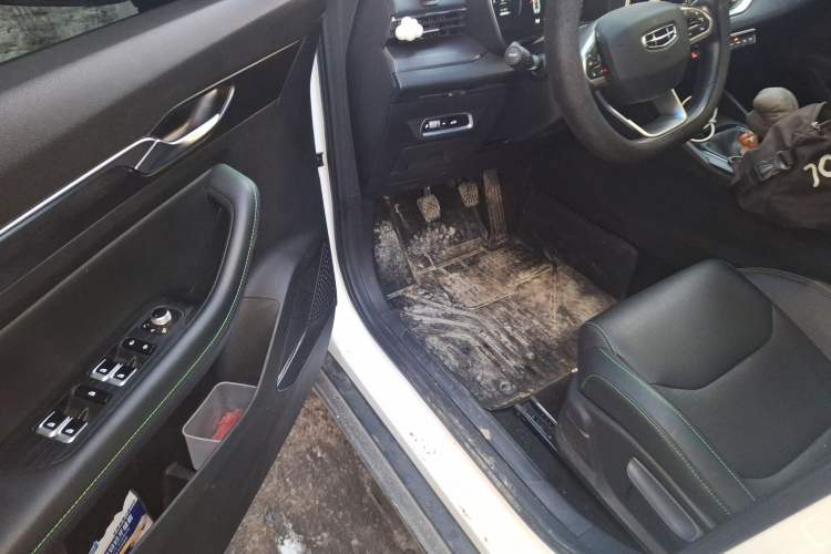 Used Geely Auto Emgrand S 2021 1.4T Manual Comfort Model Driver Seat