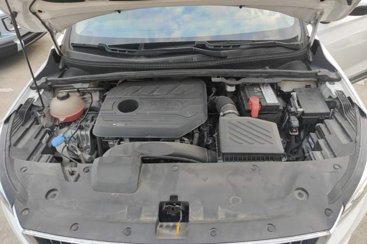 Used Geely Auto Emgrand S 2021 1.4T CVT Prestige Edition Engine Bay