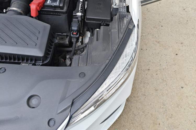 Used Geely Auto Emgrand S 2021 1.4T CVT Prestige Edition Engine Bay Left