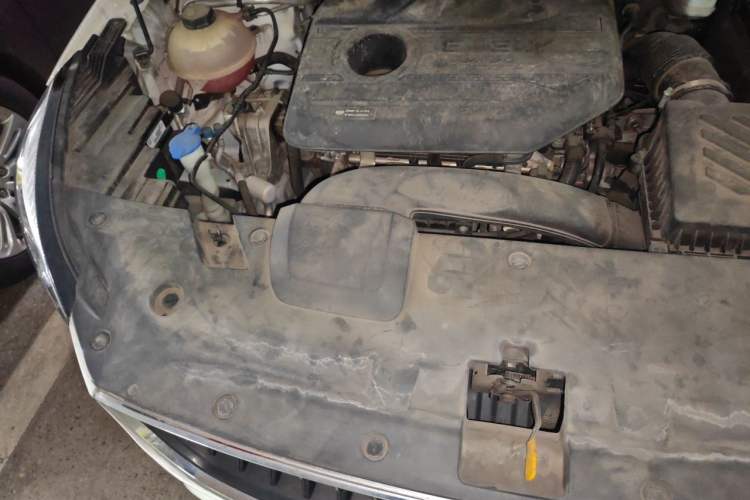 Used Geely Auto Emgrand S 2021 1.4T CVT Prestige Edition Engine Bay Right