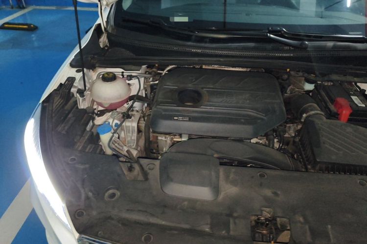 Used Geely Auto Emgrand S 2021 1.4T CVT Flagship Edition Engine Bay Right