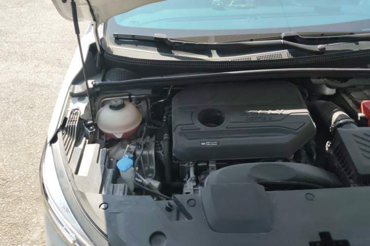 Used Geely Auto Emgrand S 2021 1.4T CVT Luxury Version Engine Bay Right