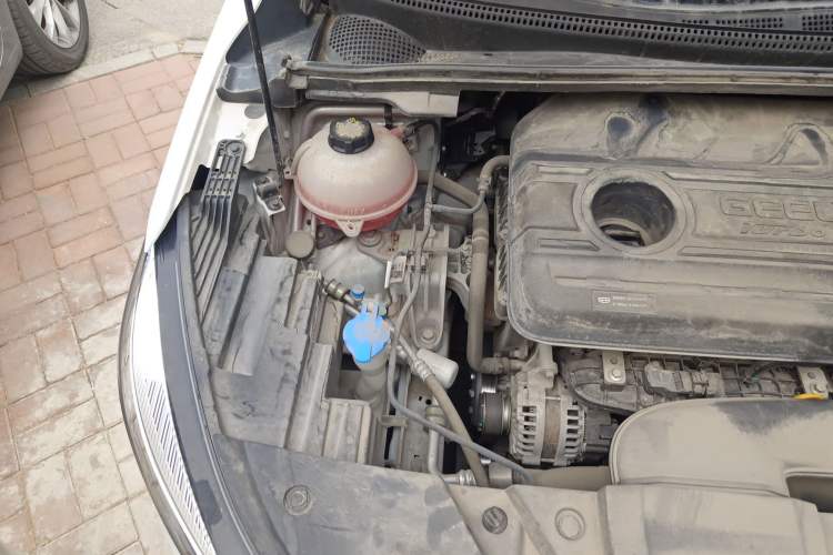 Used Geely Auto Emgrand S 2021 1.4T CVT Luxury Version Engine Bay Right