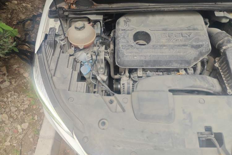 Used Geely Auto Emgrand S 2021 1.4T CVT Luxury Version Engine Bay Right