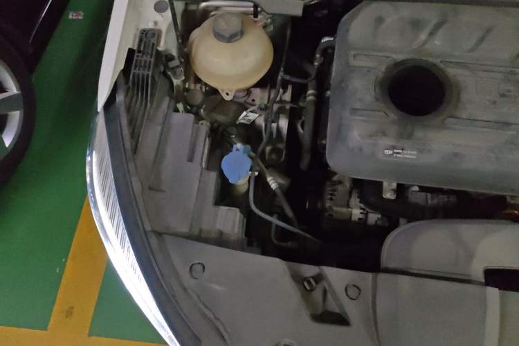 Used Geely Auto Emgrand S 2021 1.4T CVT Luxury Version Engine Bay Right