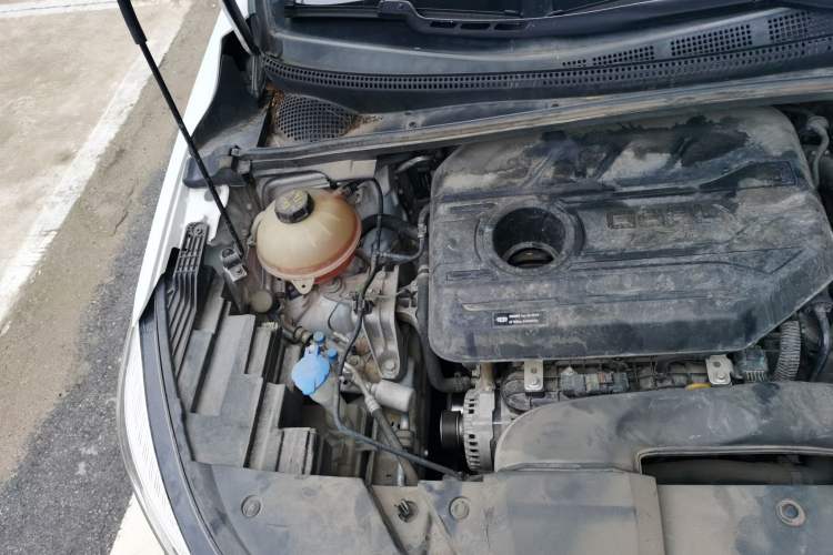 Used Geely Auto Emgrand S 2021 1.4T CVT Flagship Edition Engine Bay Right