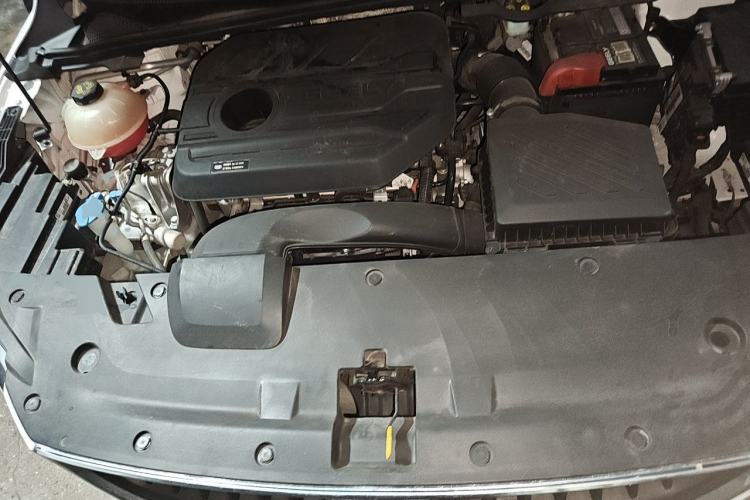 Used Geely Auto Emgrand S 2021 1.4T CVT Prestige Edition Engine Bay