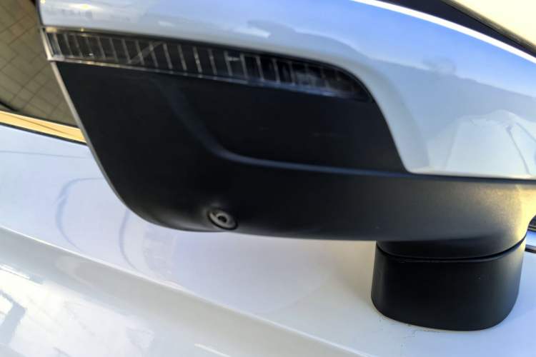 Used Geely Auto Emgrand S 2021 1.4T CVT Prestige Edition Exterior 3