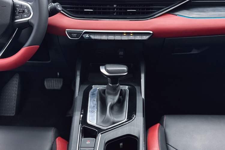 Used Geely Auto Emgrand S 2021 1.4T CVT Prestige Edition Exterior 4