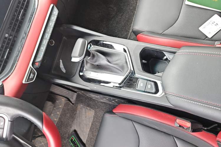 Used Geely Auto Emgrand S 2021 1.4T CVT Flagship Edition Gear Lever
