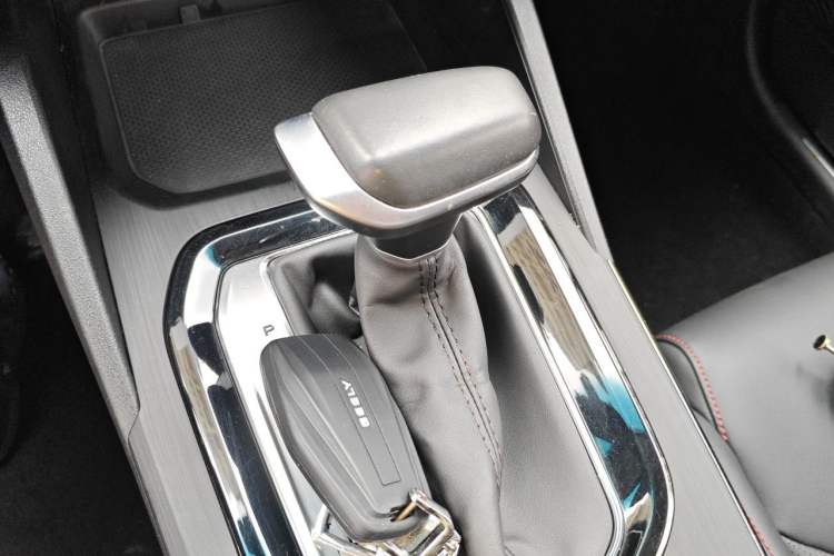 Used Geely Auto Emgrand S 2021 1.4T CVT Luxury Version Gear Lever