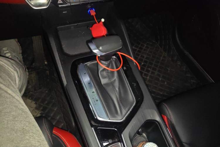 Used Geely Auto Emgrand S 2021 1.4T CVT Prestige Edition Gear Lever