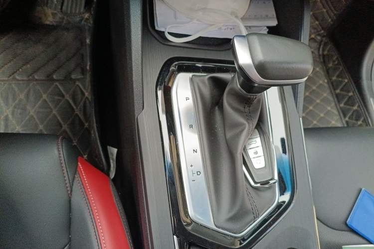 Used Geely Auto Emgrand S 2021 1.4T CVT Luxury Version Gear Lever