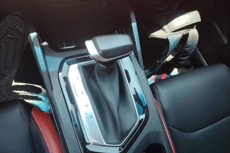 Used Geely Auto Emgrand S 2021 1.4T CVT Prestige Edition Gear Lever