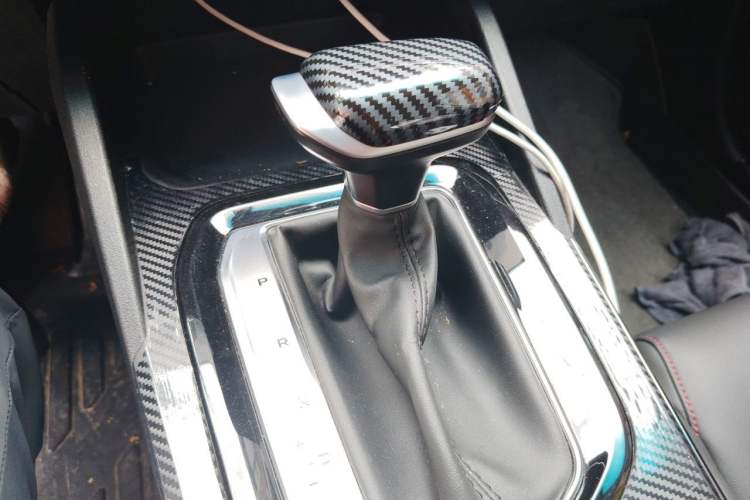 Used Geely Auto Emgrand S 2021 1.4T CVT Luxury Version Gear Lever