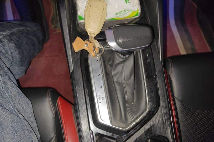 Used Geely Auto Emgrand S 2021 1.4T CVT Flagship Edition Gear Lever