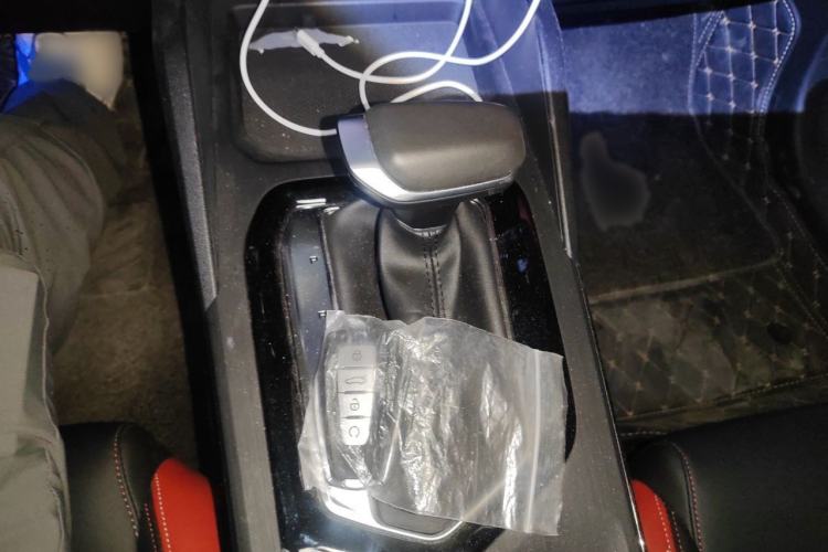 Used Geely Auto Emgrand S 2021 1.4T CVT Flagship Edition Gear Lever