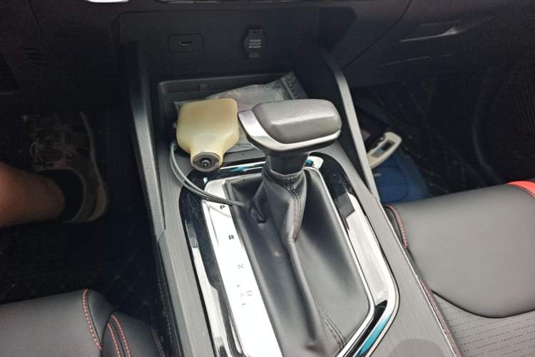 Used Geely Auto Emgrand S 2021 1.4T CVT Luxury Version Gear Lever
