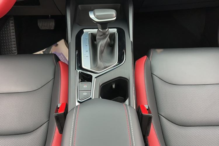 Used Geely Auto Emgrand S 2021 1.4T CVT Prestige Edition Gear Lever