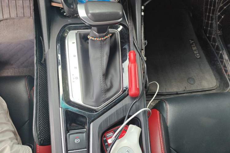 Used Geely Auto Emgrand S 2021 1.4T CVT Luxury Version Gear Lever