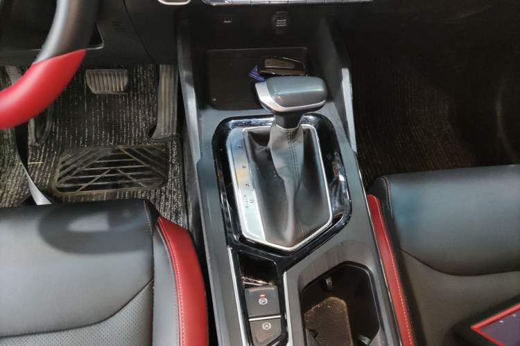 Used Geely Auto Emgrand S 2021 1.4T CVT Luxury Version Gear Lever