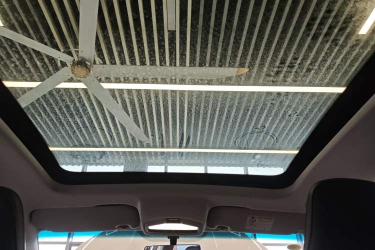 Used Geely Auto Emgrand S 2021 1.4T CVT Prestige Edition Headliner